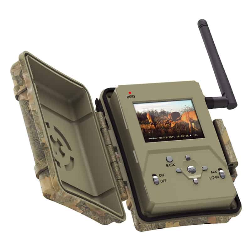Best Cellular and Wireless Trail Camera Reviews and Buying Guide